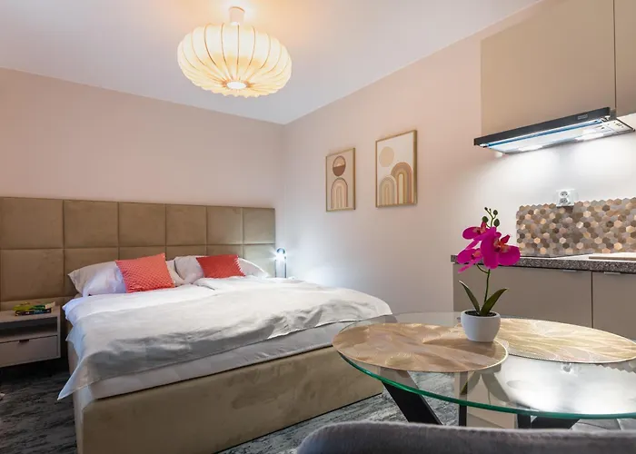 Sarnia 6a 아파트호텔 카르파츠