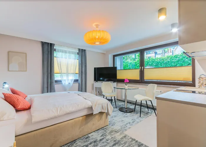 Sarnia 6a 아파트호텔 3*